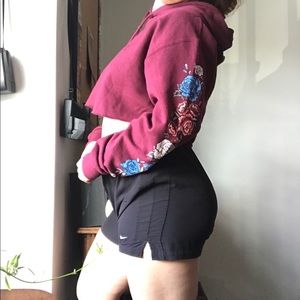 •Gildan Floral Crop Hoodie•